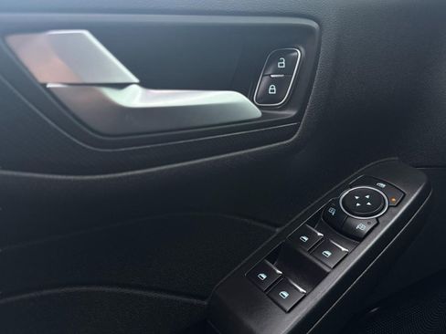 Used 2023 Ford Escape ST-Line w/ Tech Pack #1 image 22