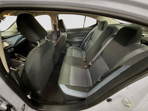 Used 2025 Nissan Versa SV image 10