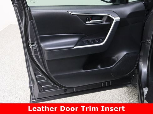 Used 2024 Toyota RAV4 XLE w/ Convenience Package image 12