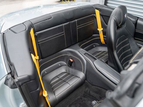 Used 2016 Ferrari California T RWD image 36