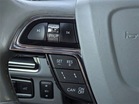 Used 2021 Lincoln Navigator Reserve image 31