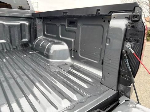 New 2025 Ford Ranger XLT w/ FX4 Off-Road Package AWD/4WD image 16