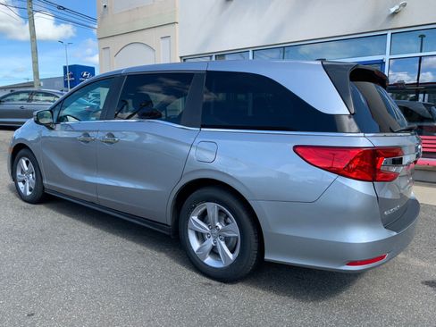 Used 2019 Honda Odyssey EX image 5