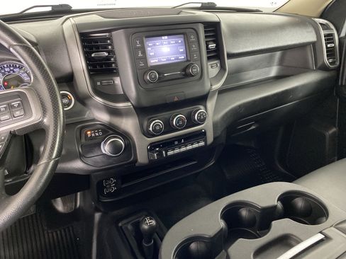 Used 2020 RAM 2500 Tradesman w/ Chrome Appearance Group AWD/4WD image 24