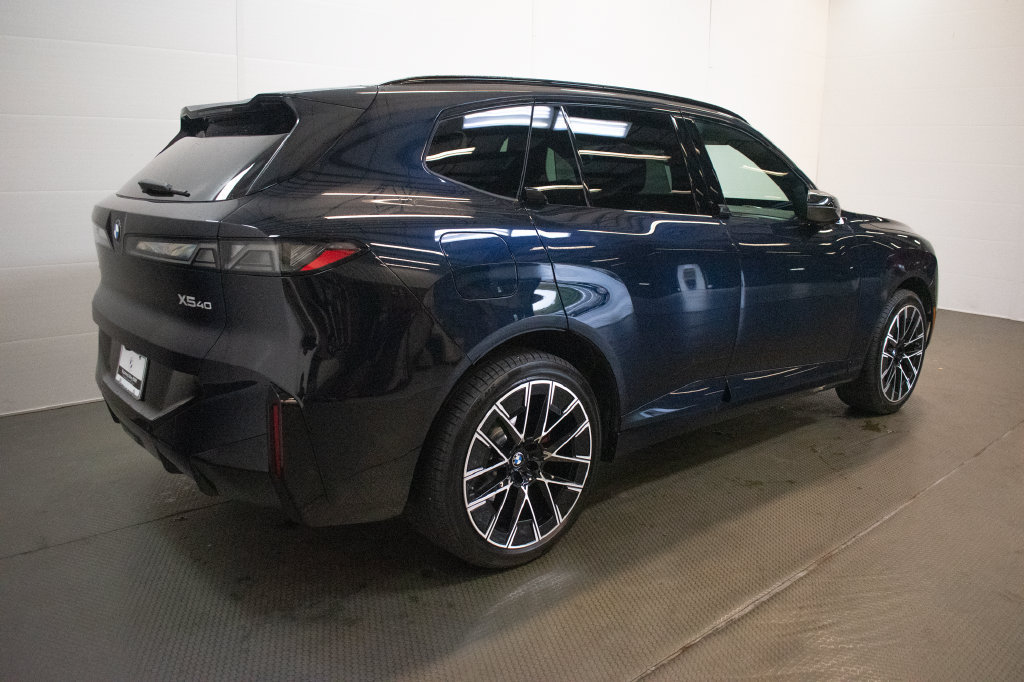 New 2027 BMW X5 xDrive40i w/ M Sport Professional Package AWD/4WD image 4