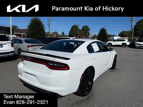 Used 2022 Dodge Charger SXT image 8