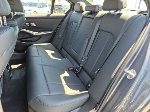 Used 2019 BMW 330i Sedan w/ Convenience Package RWD image 31