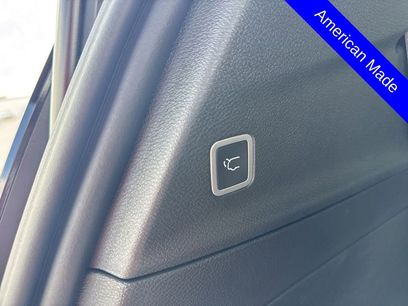 New 2026 Chrysler Pacifica Select