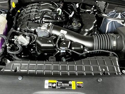 New 2025 Jeep Grand Cherokee Altitude image 2