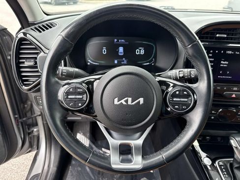 Used 2024 Kia Soul EX w/ Option Group 015 FWD image 42
