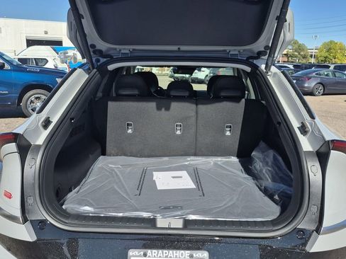 New 2025 Kia EV6 Wind image 14