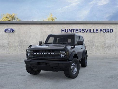 New 2025 Ford Bronco 2-Door image 2