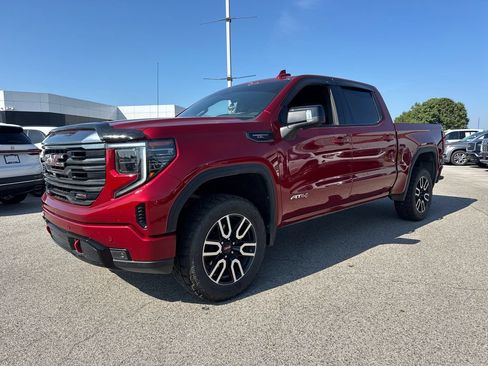 Used 2023 GMC Sierra 1500 AT4 w/ AT4 Premium Package AWD/4WD image 2
