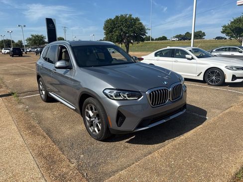 Used 2024 BMW X3 sDrive30i w/ Convenience Package w/ZPA RWD image 3
