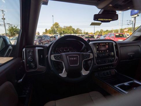 Used 2014 GMC Sierra 1500 SLT w/ SLT Crew Cab Value Package AWD/4WD image 13