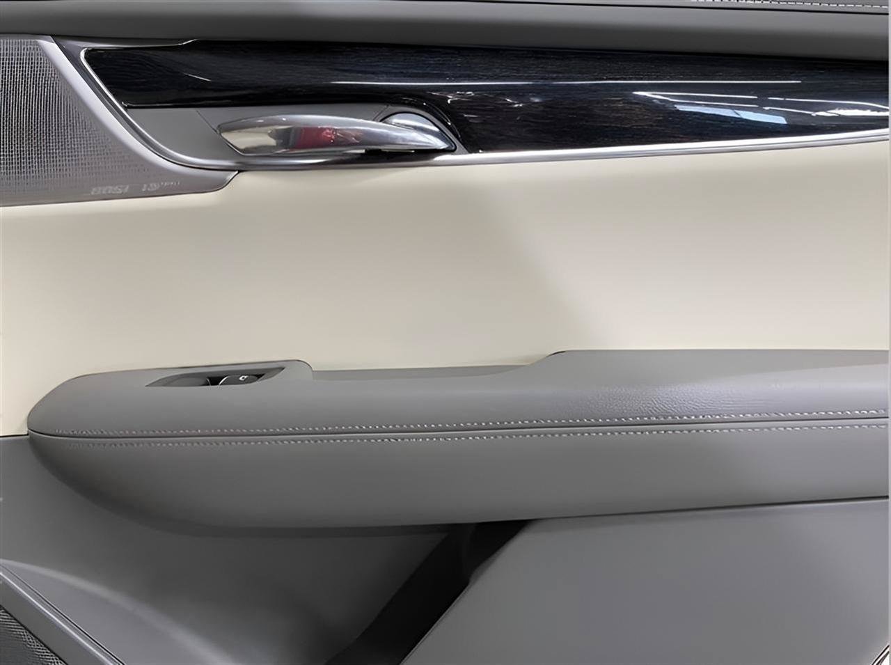 Used 2021 Cadillac XT6 Premium Luxury FWD image 23