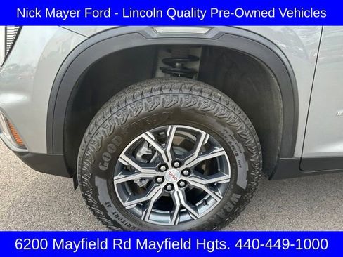 Used 2024 GMC Acadia AT4 w/ Luxury Package image 36