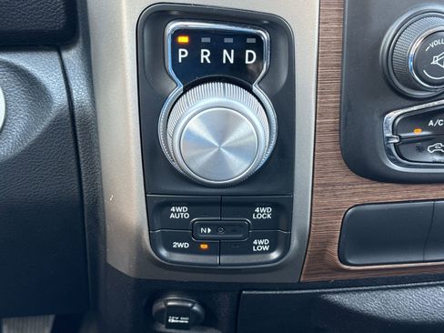 Used 2014 RAM 1500 Laramie image 24