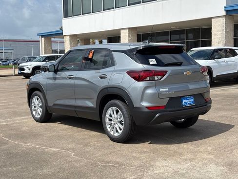 New 2026 Chevrolet TrailBlazer LS w/ LS Convenience Package FWD image 18