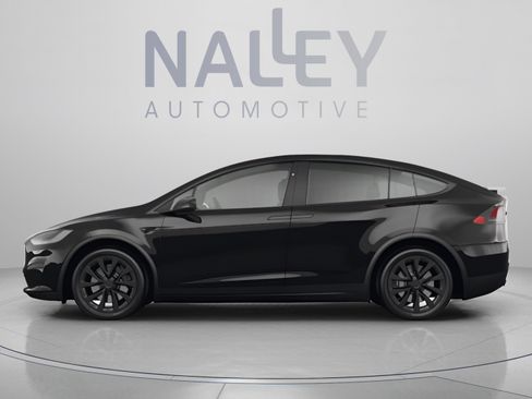 Used 2023 Tesla Model X AWD/4WD image 2