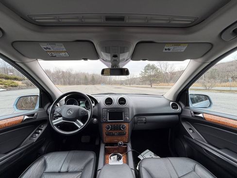 Used 2010 Mercedes-Benz ML 350 BlueTEC 4MATIC image 17