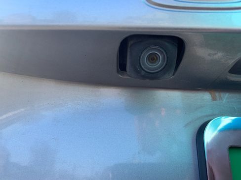 Used 2016 Toyota Sienna XLE image 42