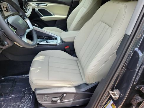 New 2026 Audi Q5 Premium Plus AWD/4WD image 11