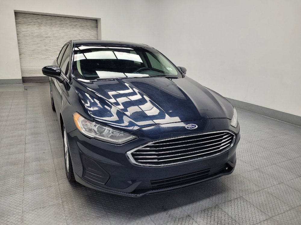 Used 2020 Ford Fusion SE FWD image 13