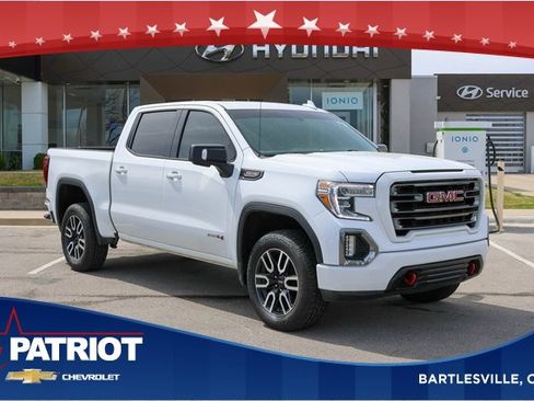 Used 2021 GMC Sierra 1500 AT4 image 1