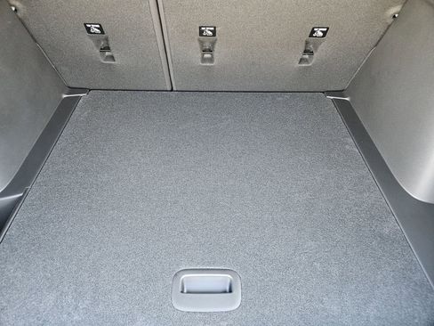 New 2026 Chevrolet Trax LT w/ Driver Confidence Package FWD image 29