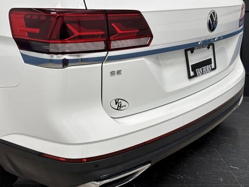 Used 2022 Volkswagen Atlas SE w/ Black Wheel Package image 32