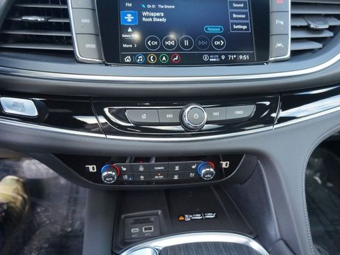 Used 2024 Buick Enclave Avenir w/ Avenir Technology Package AWD/4WD image 12