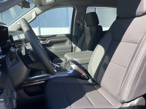 New 2026 Chevrolet Silverado 1500 LT Trail Boss w/ Convenience Package II image 13