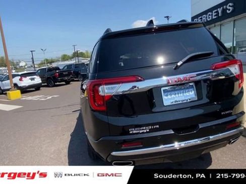 Used 2023 GMC Acadia Denali w/ Black Diamond Edition image 9