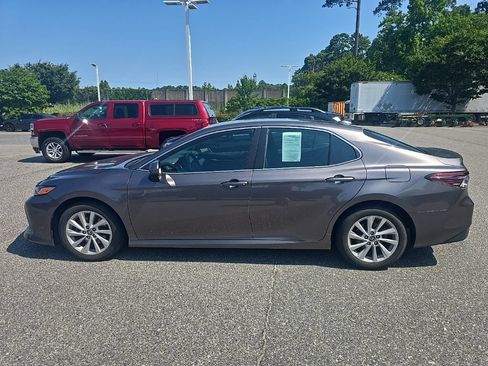 Certified 2022 Toyota Camry LE FWD image 8