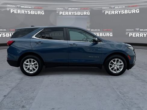Used 2024 Chevrolet Equinox LT w/ LPO, Cargo Package FWD image 9