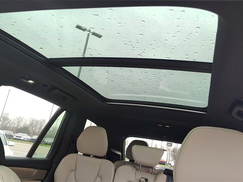 New 2026 Volvo XC90 B6 Plus image 27