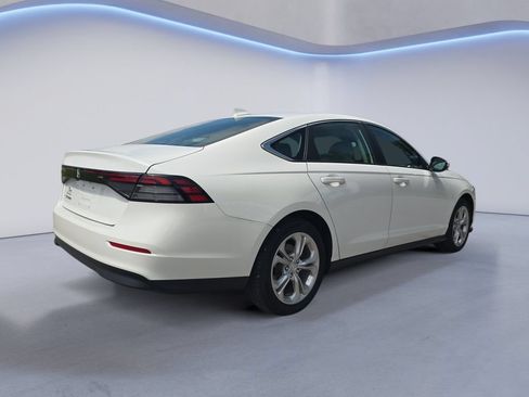 Used 2023 Honda Accord LX image 6