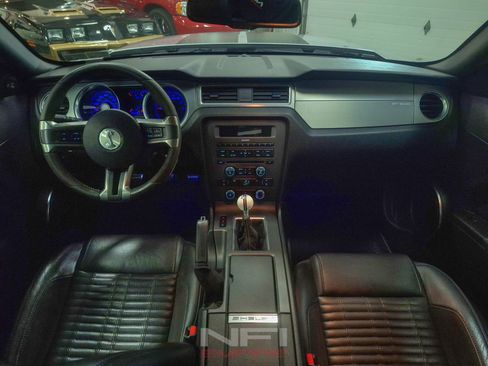 Used 2012 Ford Mustang Shelby GT500 RWD image 24