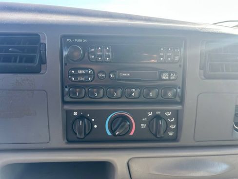 Used 2001 Ford F350 XL AWD/4WD image 13