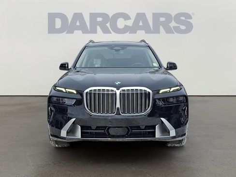 New 2026 BMW X7 xDrive40i w/ Premium Package image 2