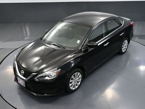 Used 2018 Nissan Sentra S image 50