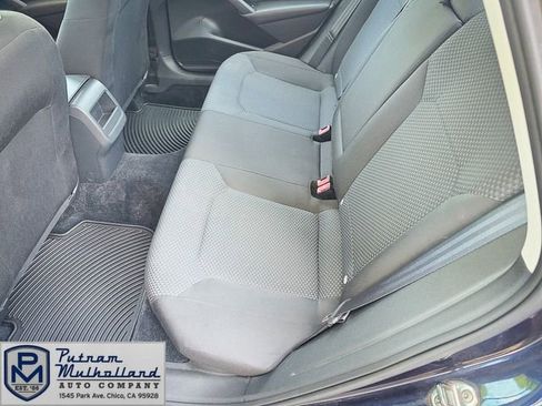 Used 2014 Volkswagen Passat 1.8T S image 11