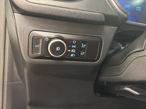 Used 2025 Ford Escape Platinum AWD/4WD image 19