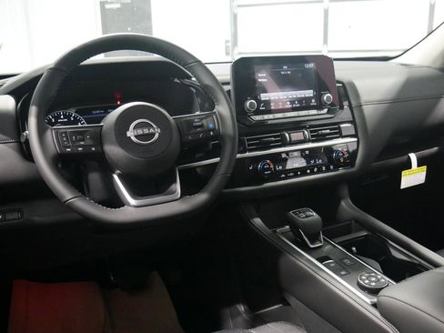 New 2025 Nissan Pathfinder SV w/ Cargo Package image 14
