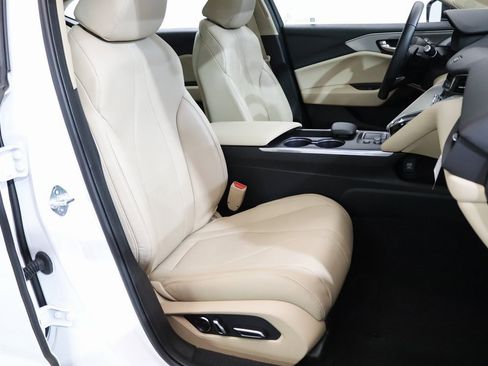 Used 2025 Acura TLX w/ Technology Package image 14