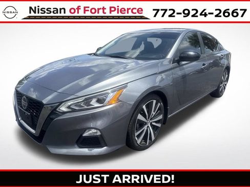 Used 2019 Nissan Altima 2.5 SR FWD image 1
