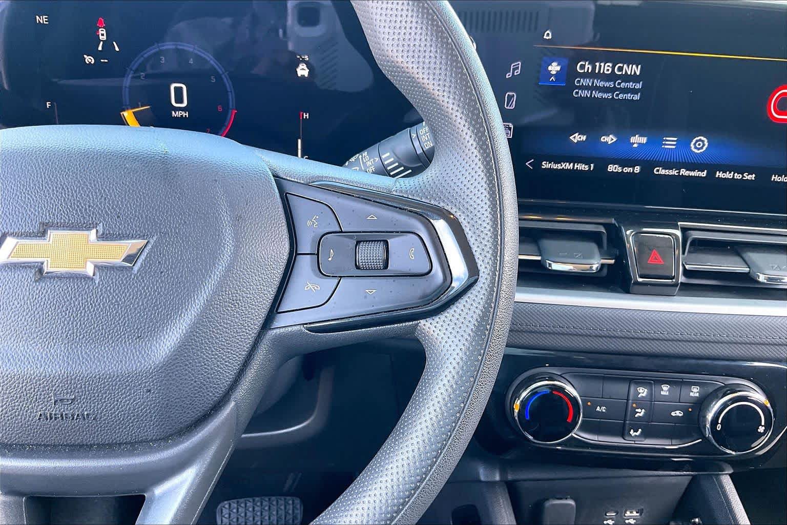 Used 2025 Chevrolet TrailBlazer LT FWD image 45