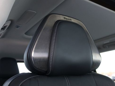 Certified 2025 INFINITI QX80 Sensory image 45