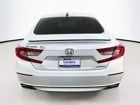 Used 2022 Honda Accord Sport image 6